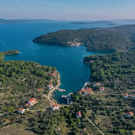 Apartament Tara *