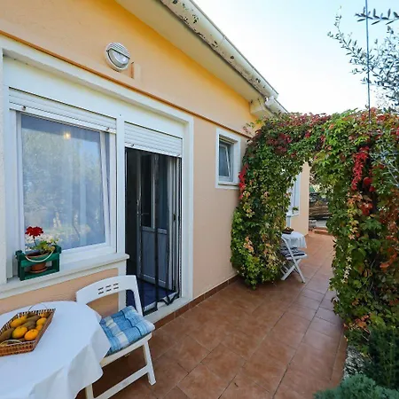 Tara Apartament Brbinj